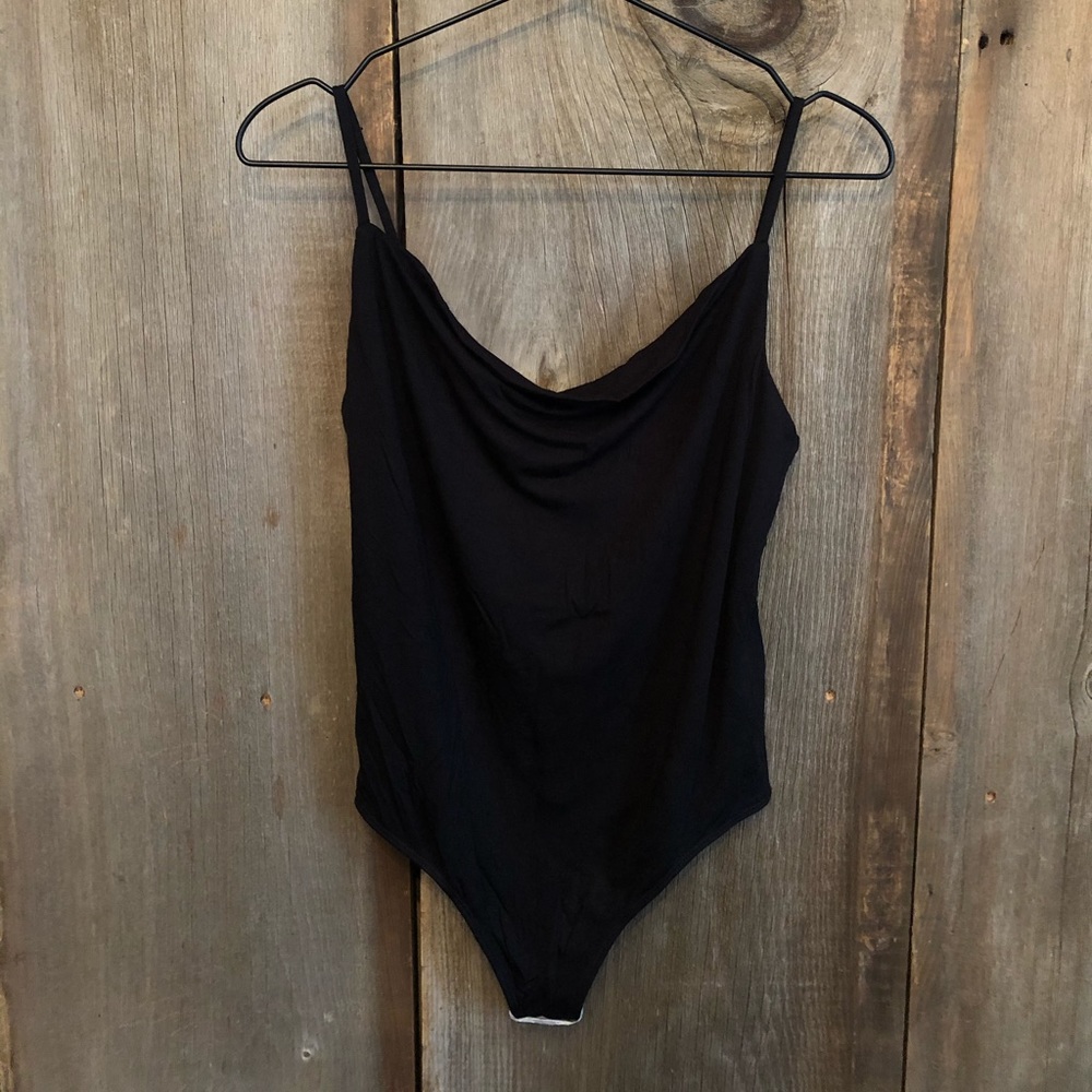 Express Cowl Neck Bodysuit in Black Size Small